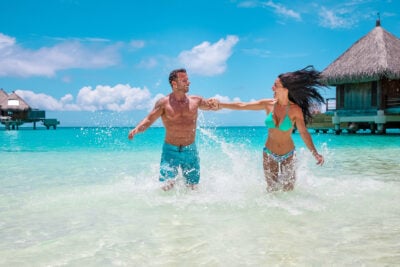 Bora Bora Photographer Stephan & Bonnie | 100% Positive reviews! | Contact Us - Bora Bora Photoshoot Quote | April 17, 2025 More Colors