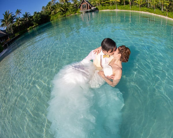 Trash the dress bora bora